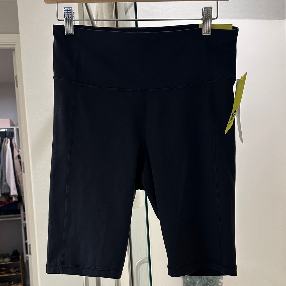NWT All in Motion Black Bike Shorts - Picture 4 of 5